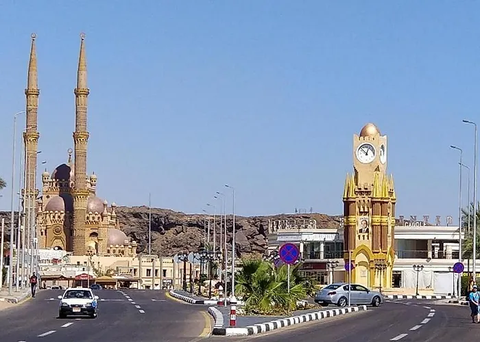 Апарт-отель قريه الخيمه ريزورت , بجانب السوق القديم , شرم الشيخ Шарм-эль-Шейх